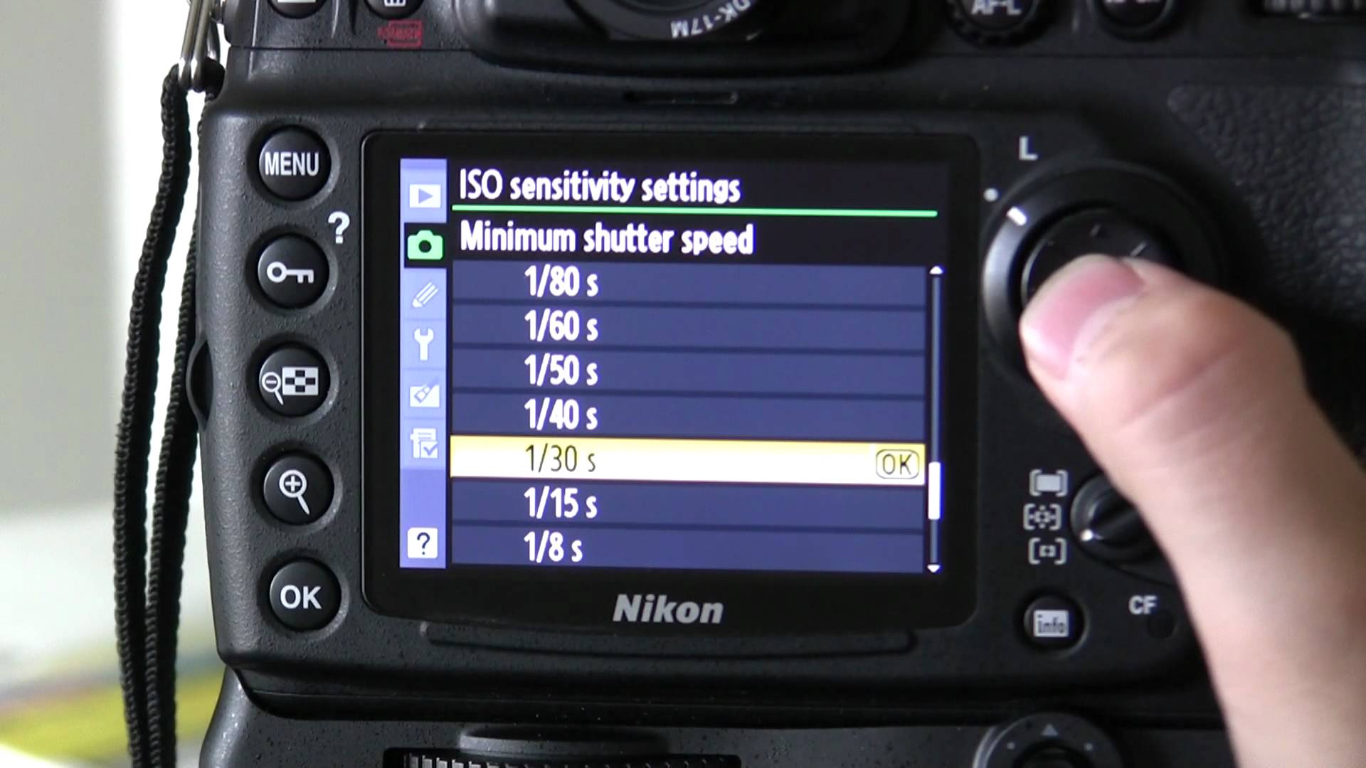 How to change shutter speed, aperture on Nikon D3100